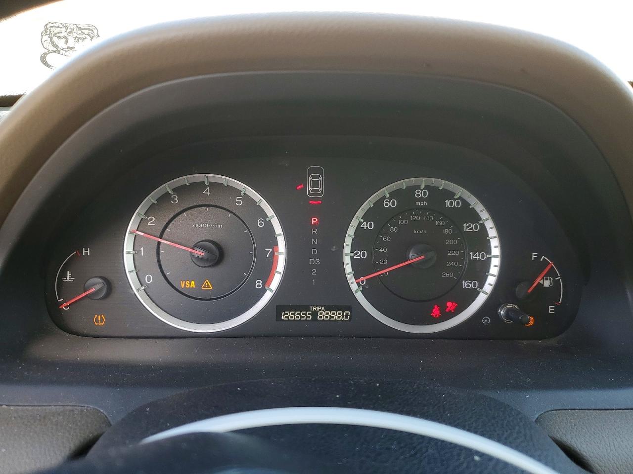2010 HONDA ACCORD LX photo 17