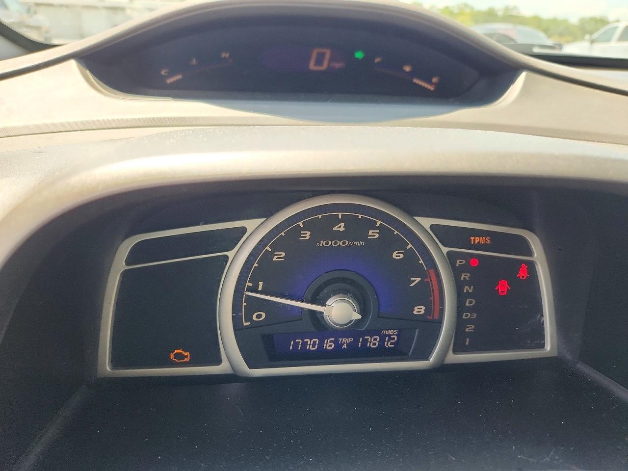 2010 HONDA CIVIC LX photo 9