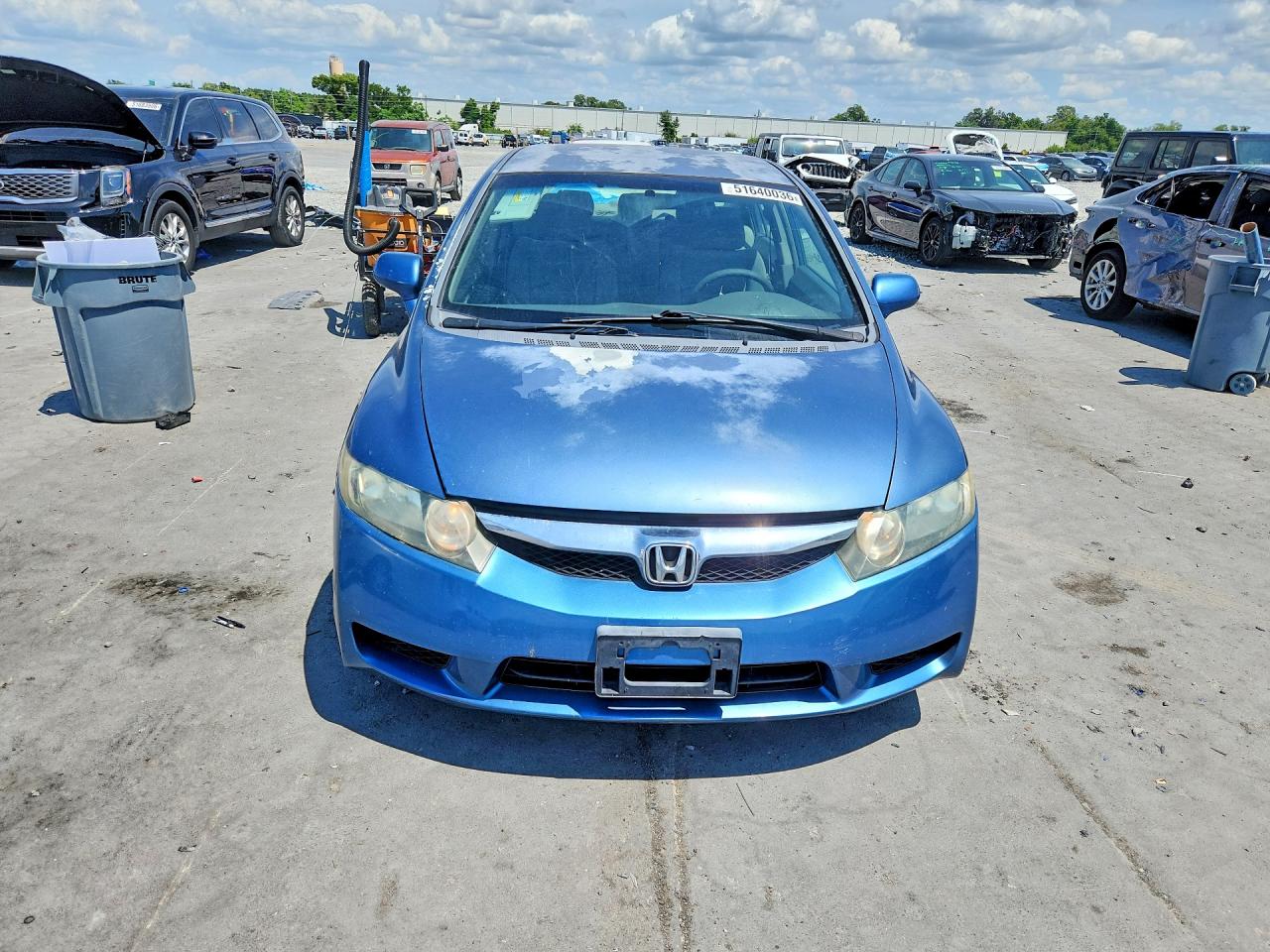 2010 HONDA CIVIC LX photo 5
