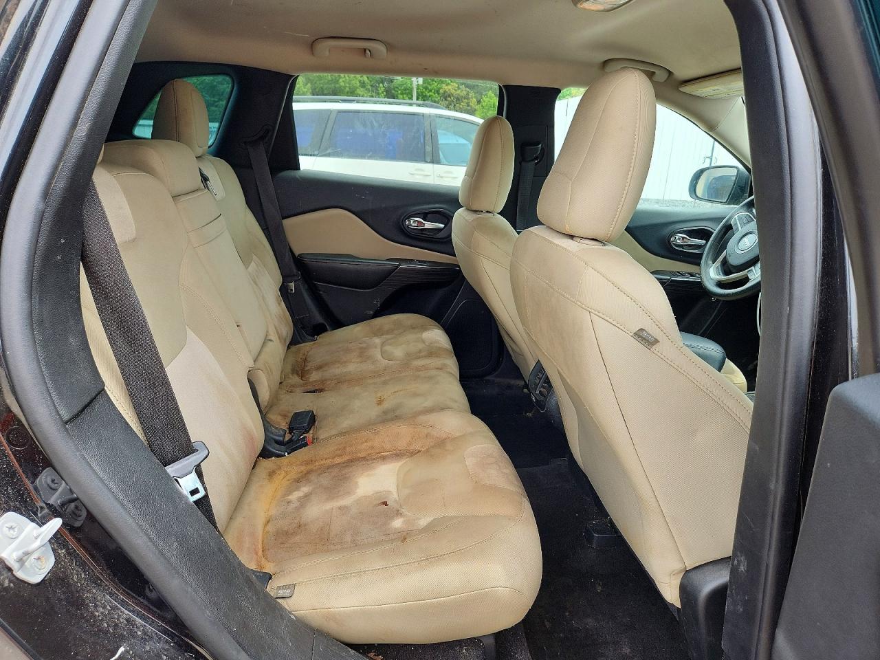 2015 JEEP CHEROKEE SPORT photo 19