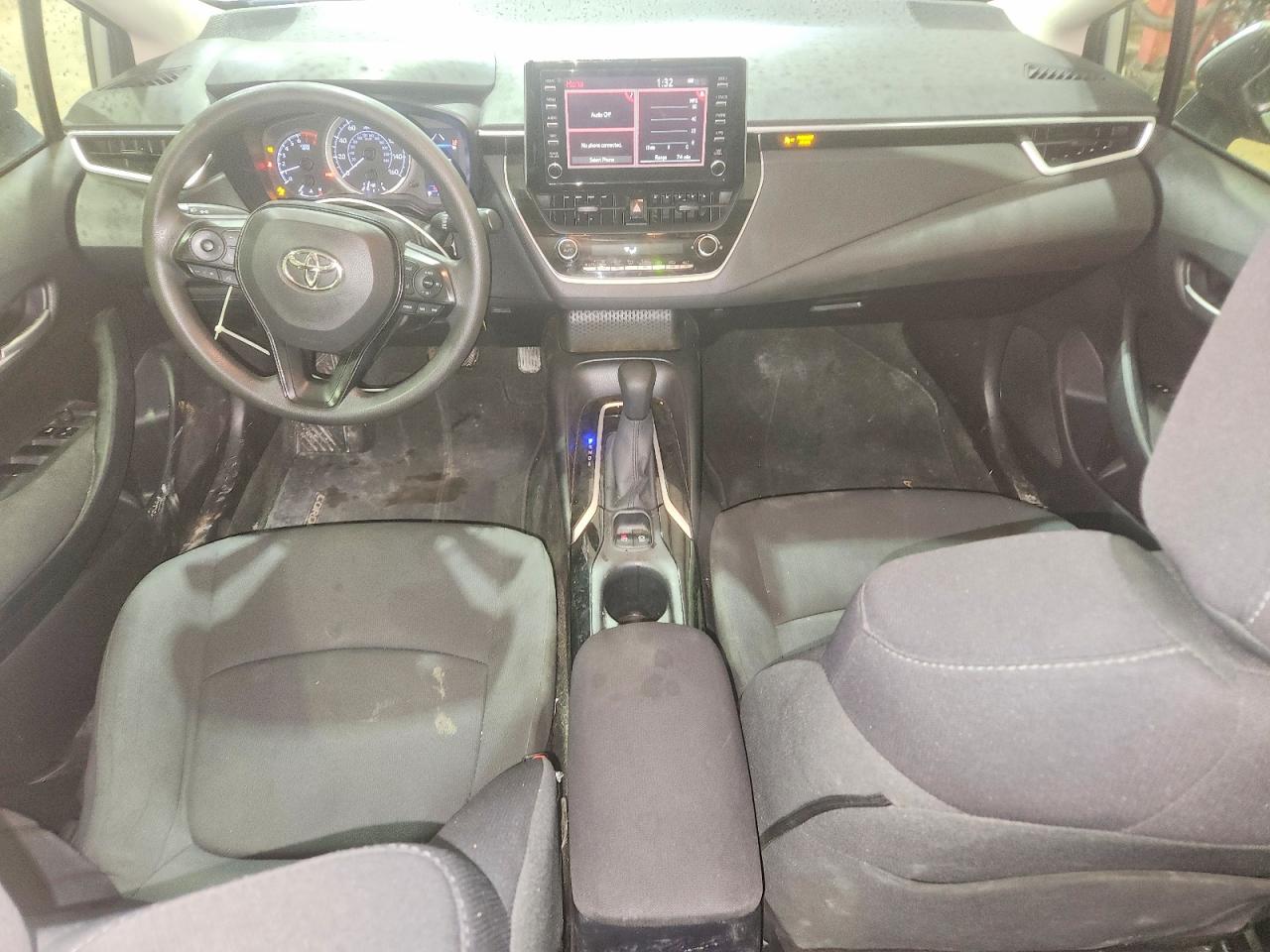 2020 TOYOTA COROLLA LE photo 22