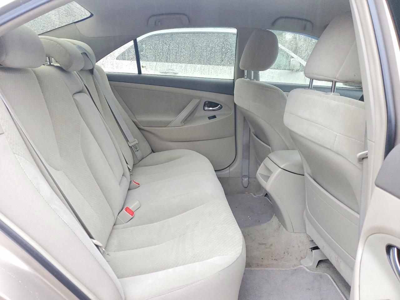 2008 TOYOTA CAMRY LE photo 19