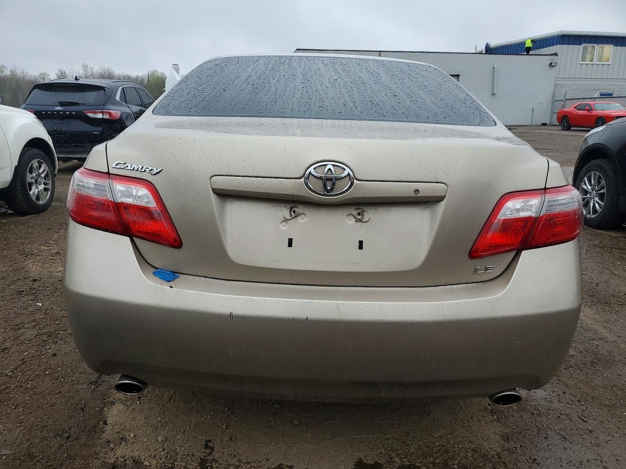 2008 TOYOTA CAMRY LE photo 11