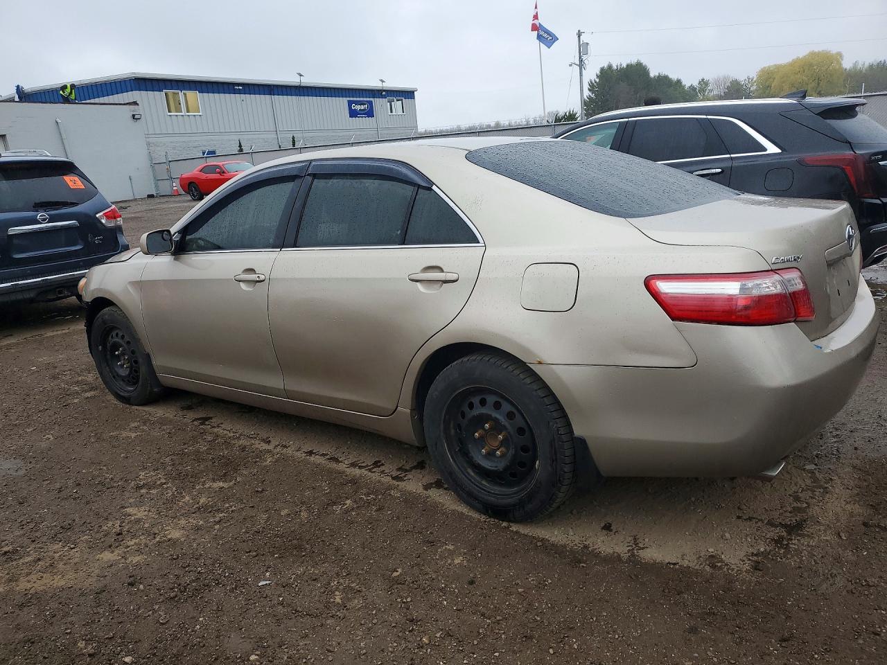 2008 TOYOTA CAMRY LE photo 3