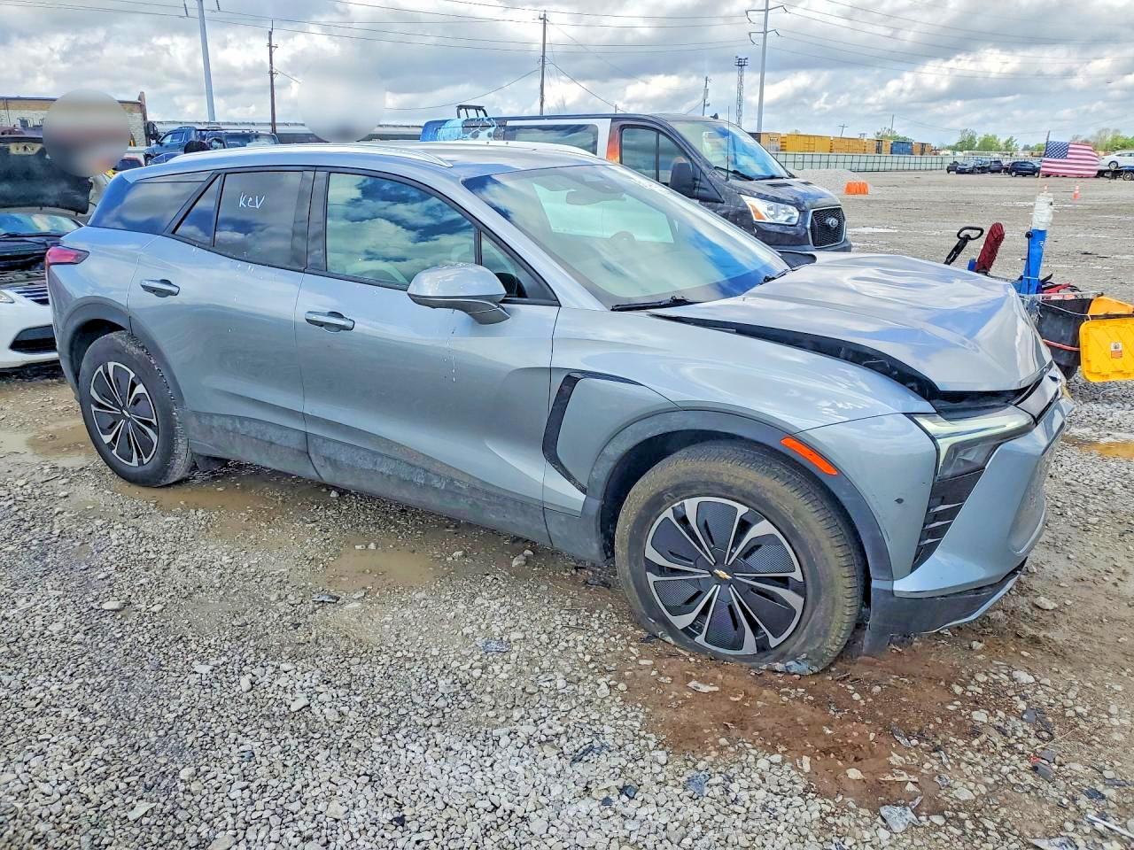 2025 CHEVROLET BLAZER LT photo 10