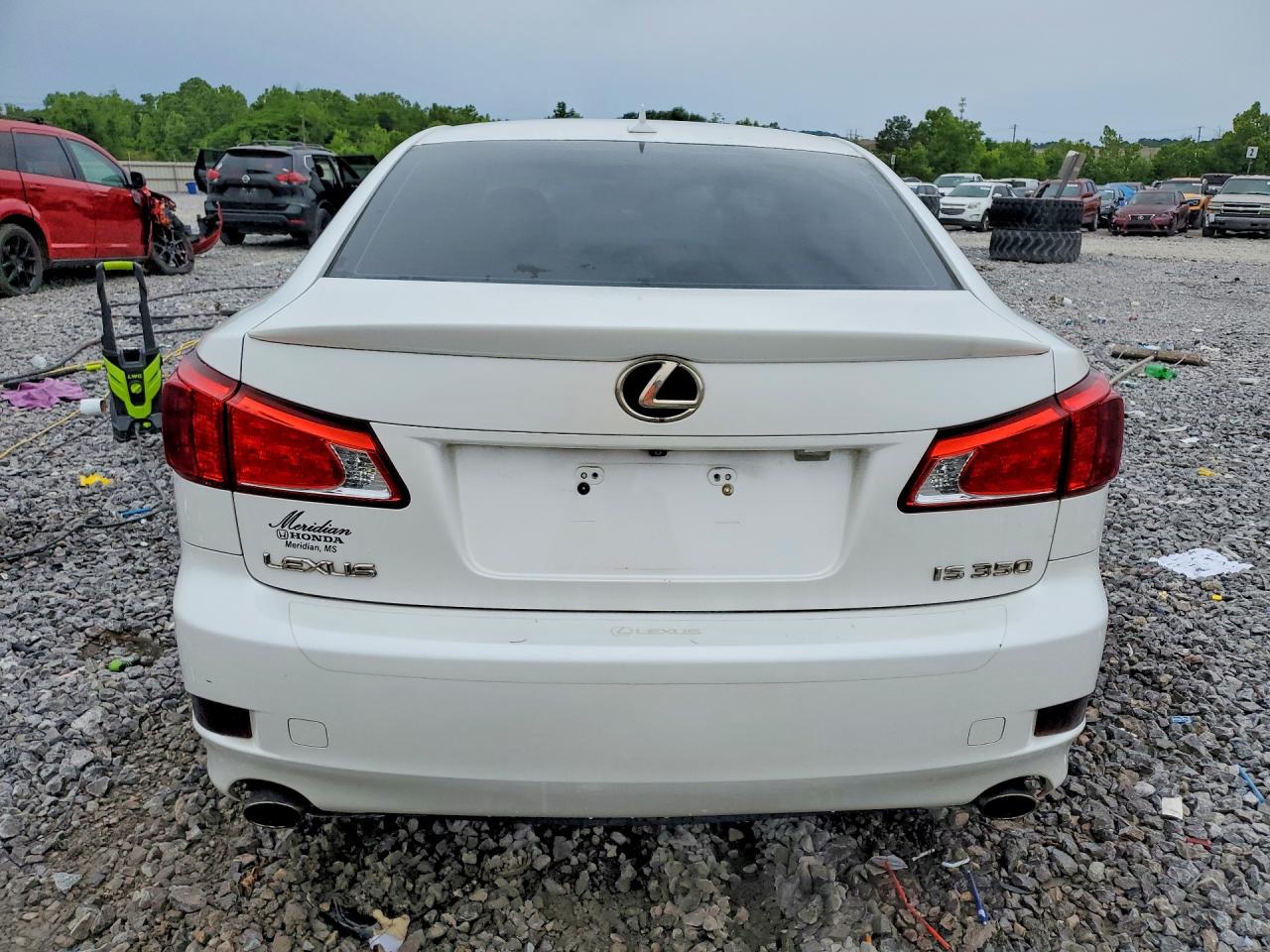 2010 LEXUS IS 350 photo 11