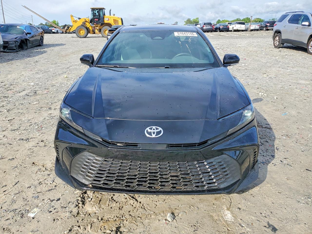 2025 TOYOTA CAMRY SE photo 13