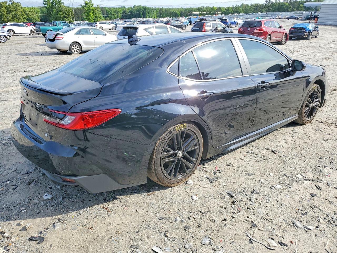2025 TOYOTA CAMRY SE photo 7