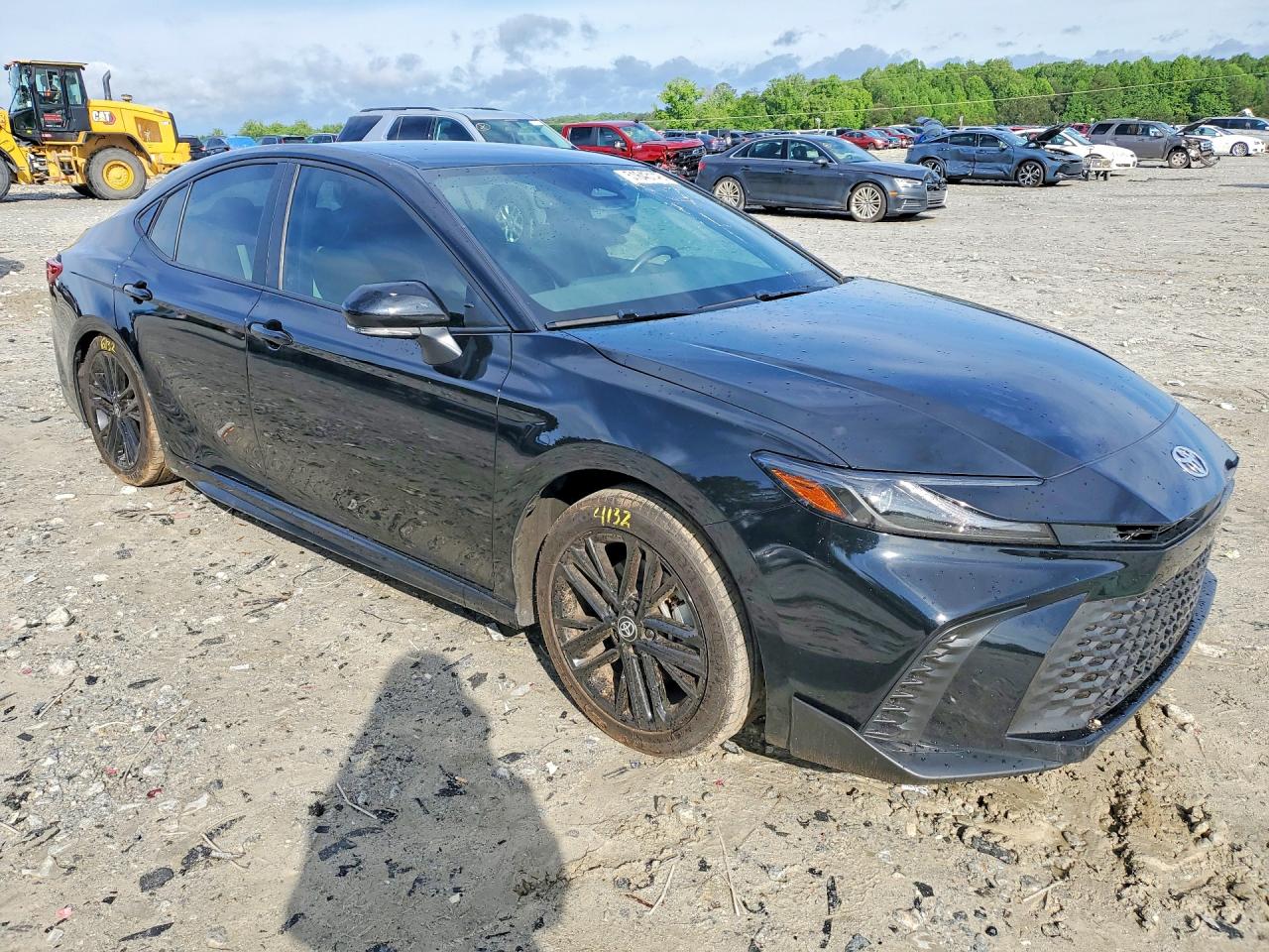 2025 TOYOTA CAMRY SE photo 10