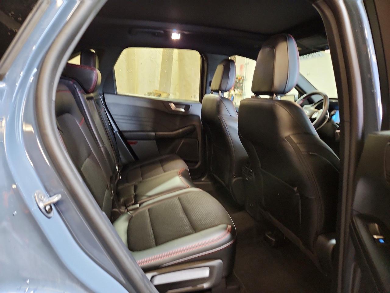 2025 FORD ESCAPE ST LINE SELECT photo 21