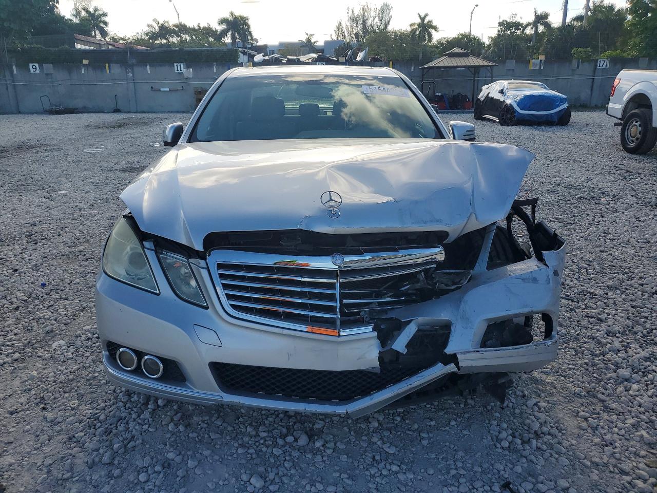 2010 MERCEDES-BENZ E 350 photo 9