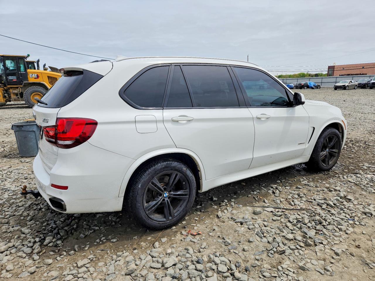 2017 BMW X5 XDRIVE50I photo 5