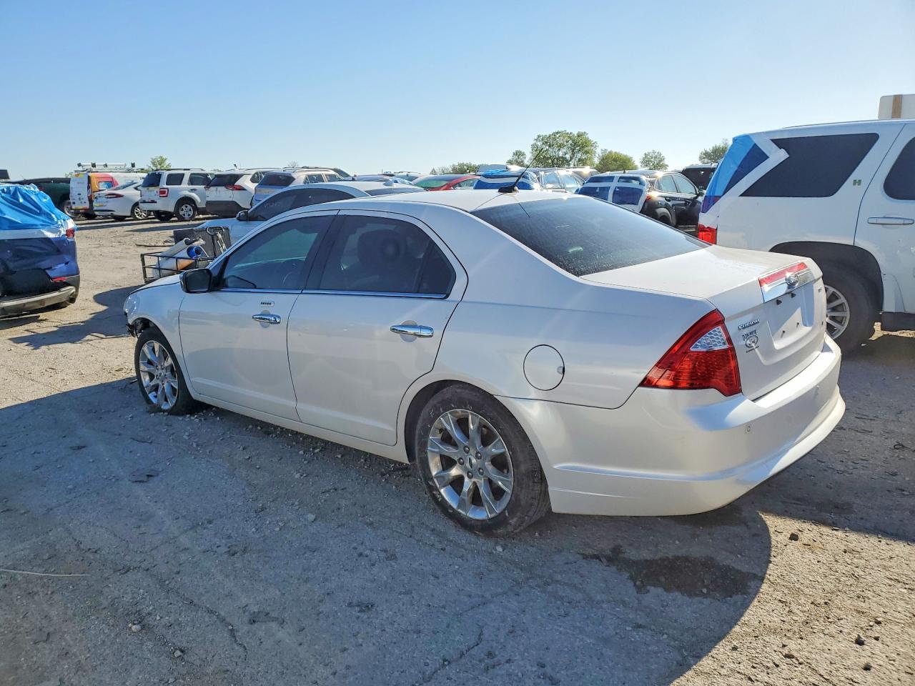 2012 FORD FUSION SEL photo 2