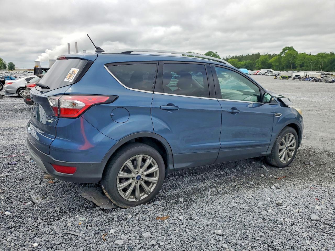 2018 FORD ESCAPE TITANIUM photo 5