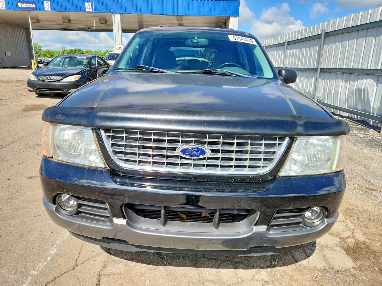 2004 FORD EXPLORER XLT photo 5