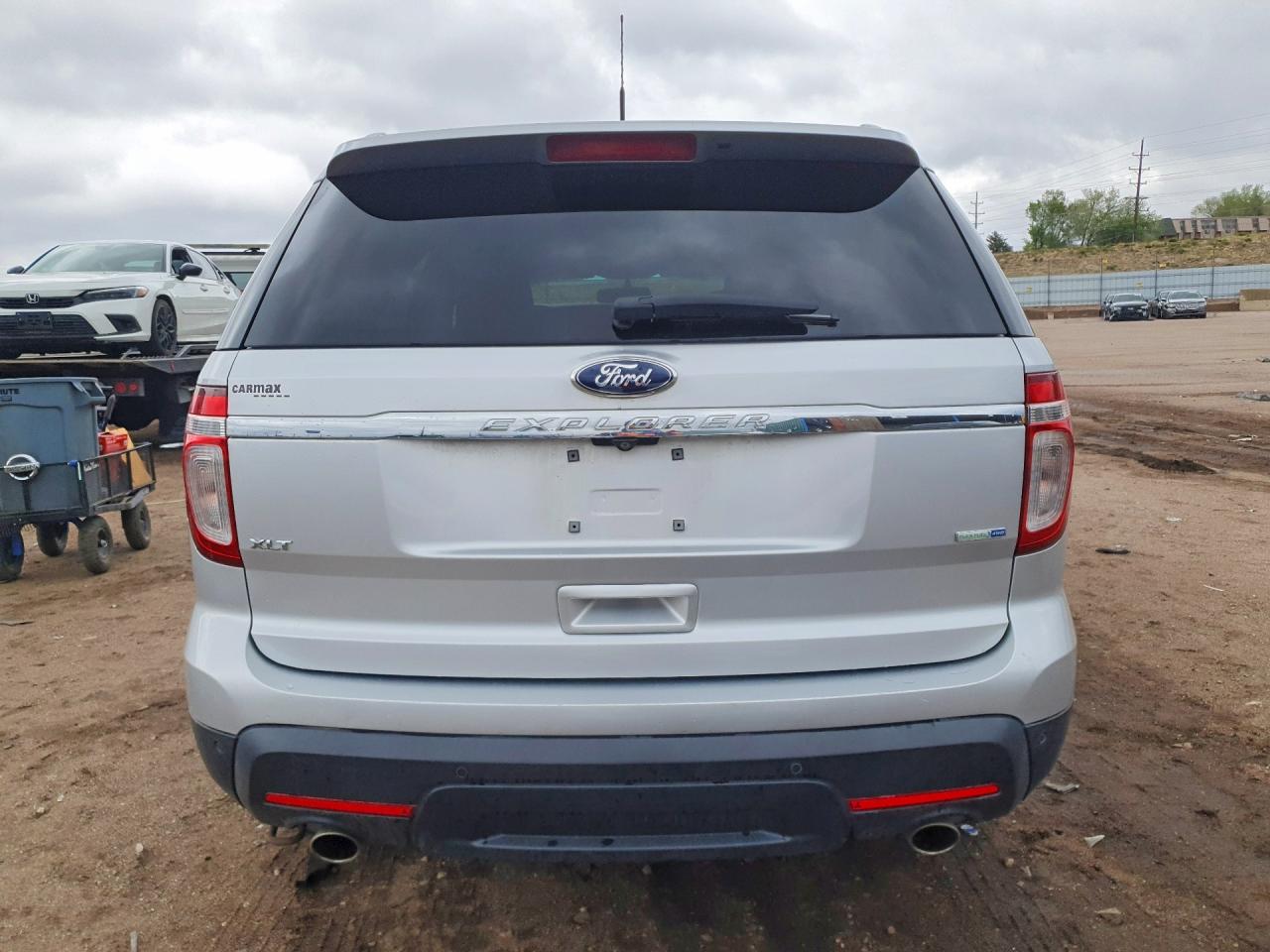 2014 FORD EXPLORER XLT photo 16