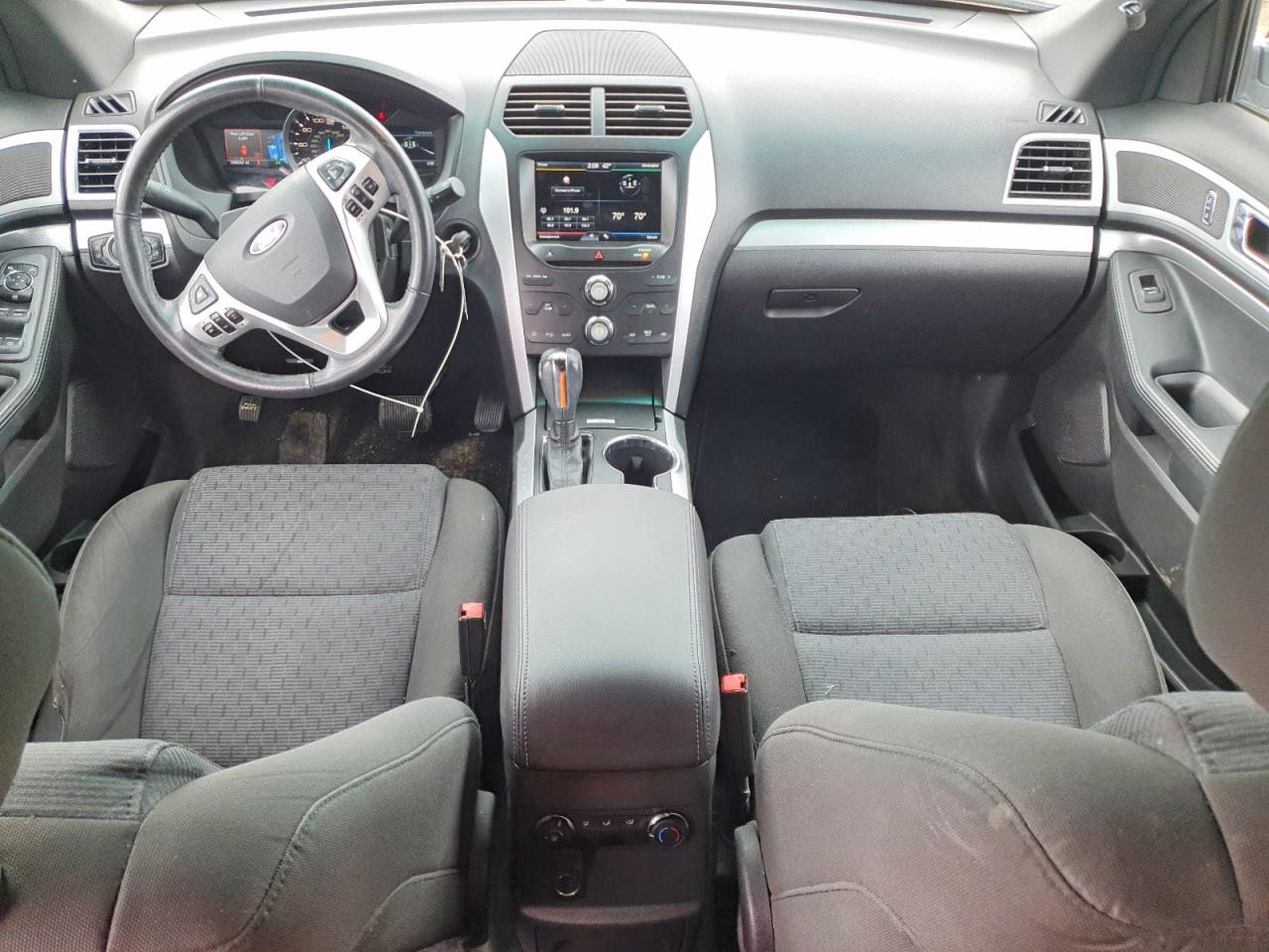 2014 FORD EXPLORER XLT photo 22