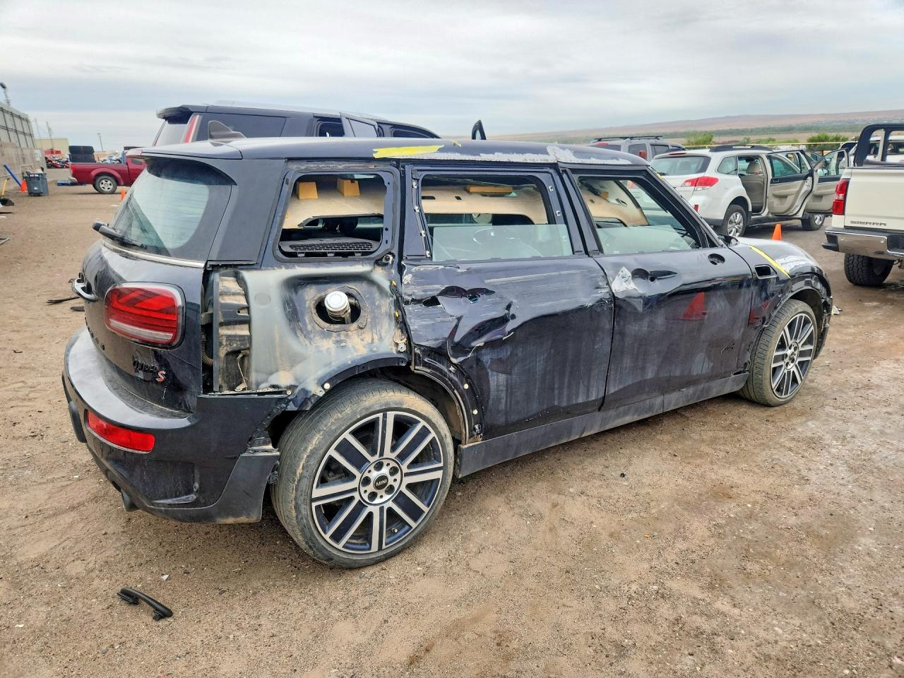 2023 MINI COOPER S CLUBMAN ALL4 photo 7