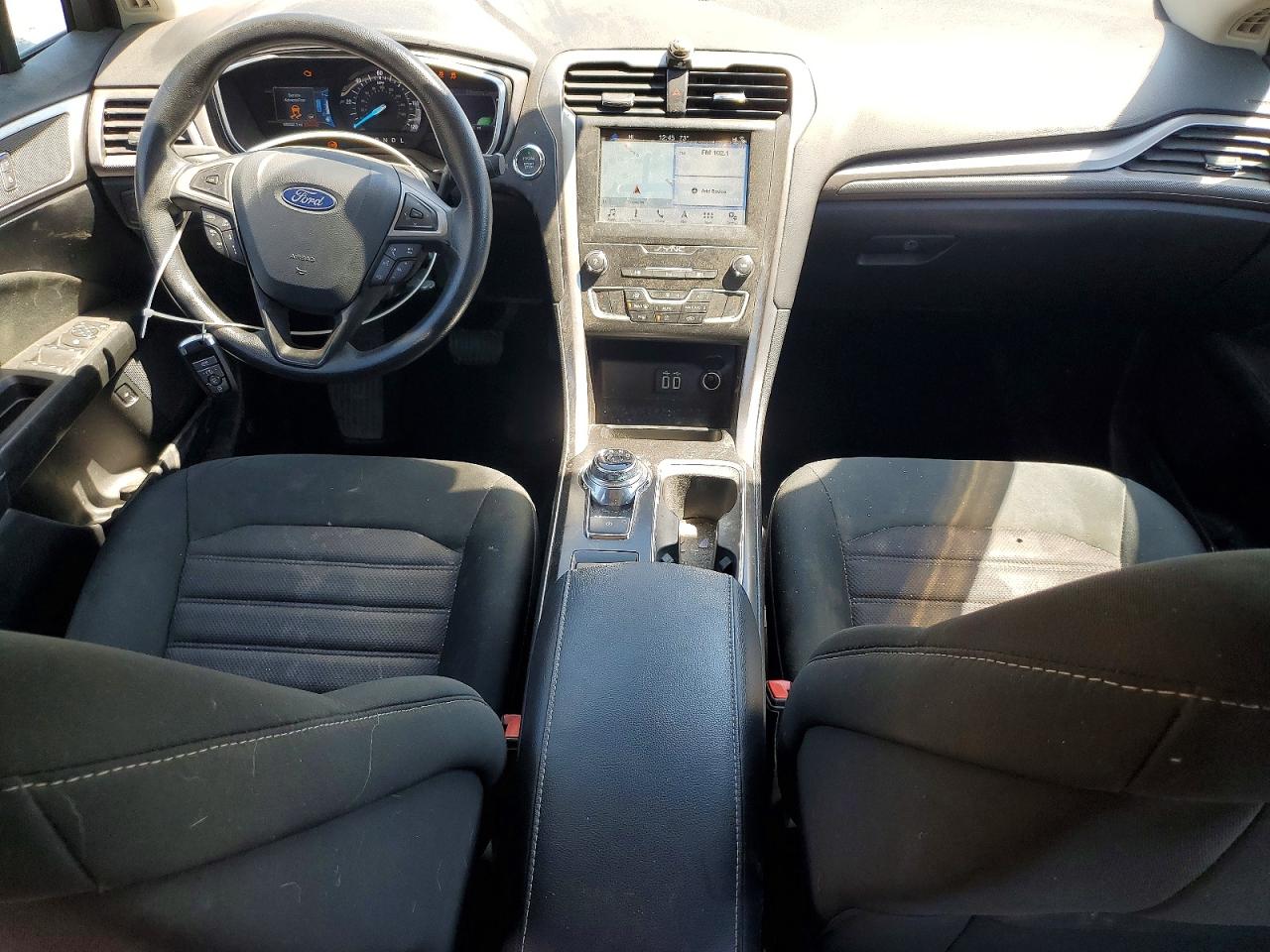 2019 FORD FUSION SE photo 22