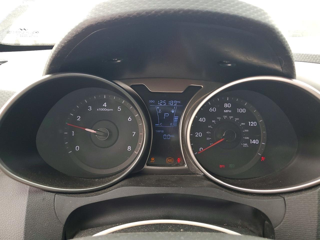2013 HYUNDAI VELOSTER BASE photo 25