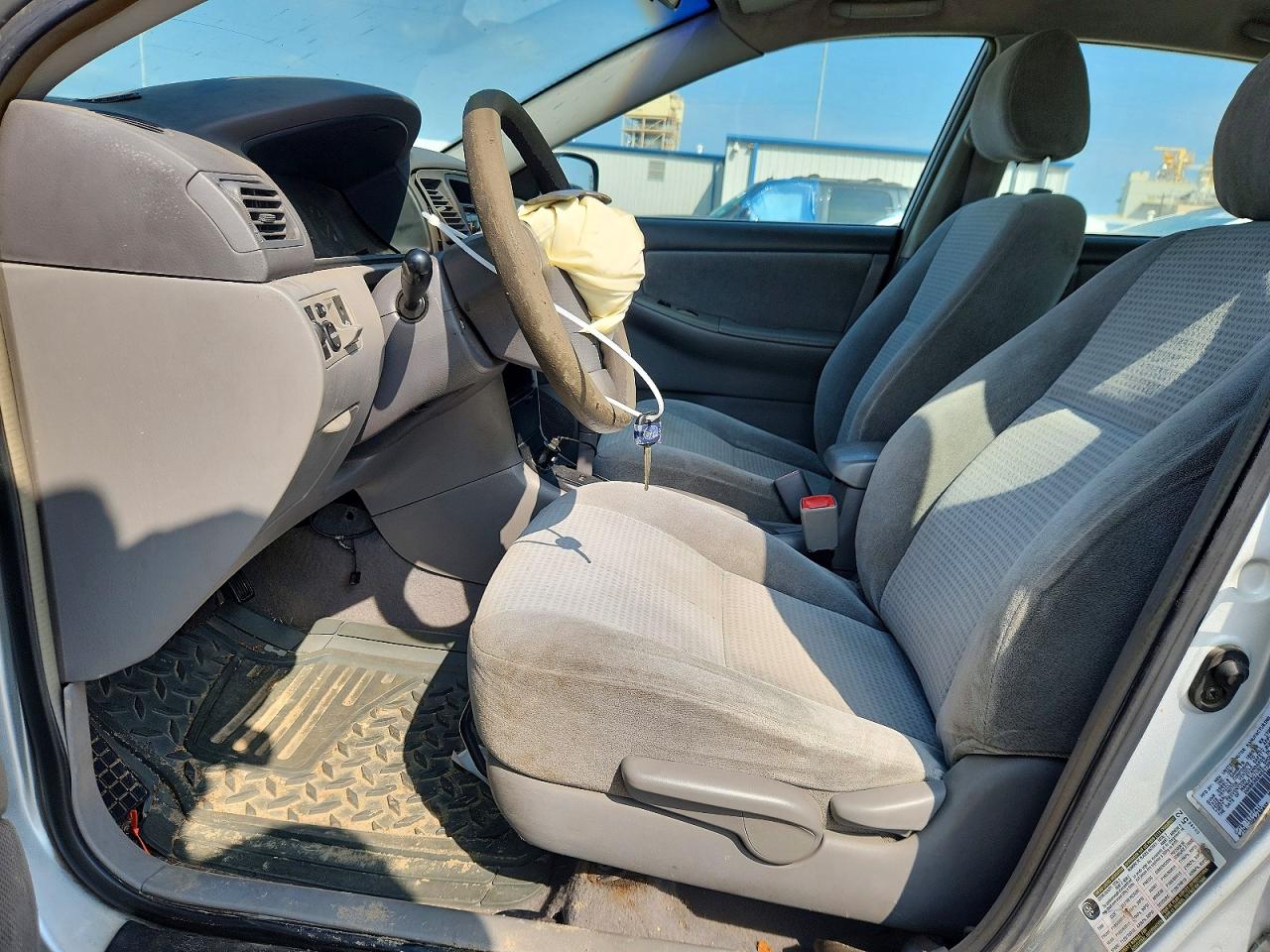 2006 TOYOTA COROLLA CE photo 13