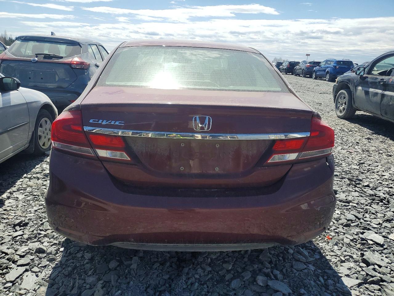 2013 HONDA CIVIC LX photo 11