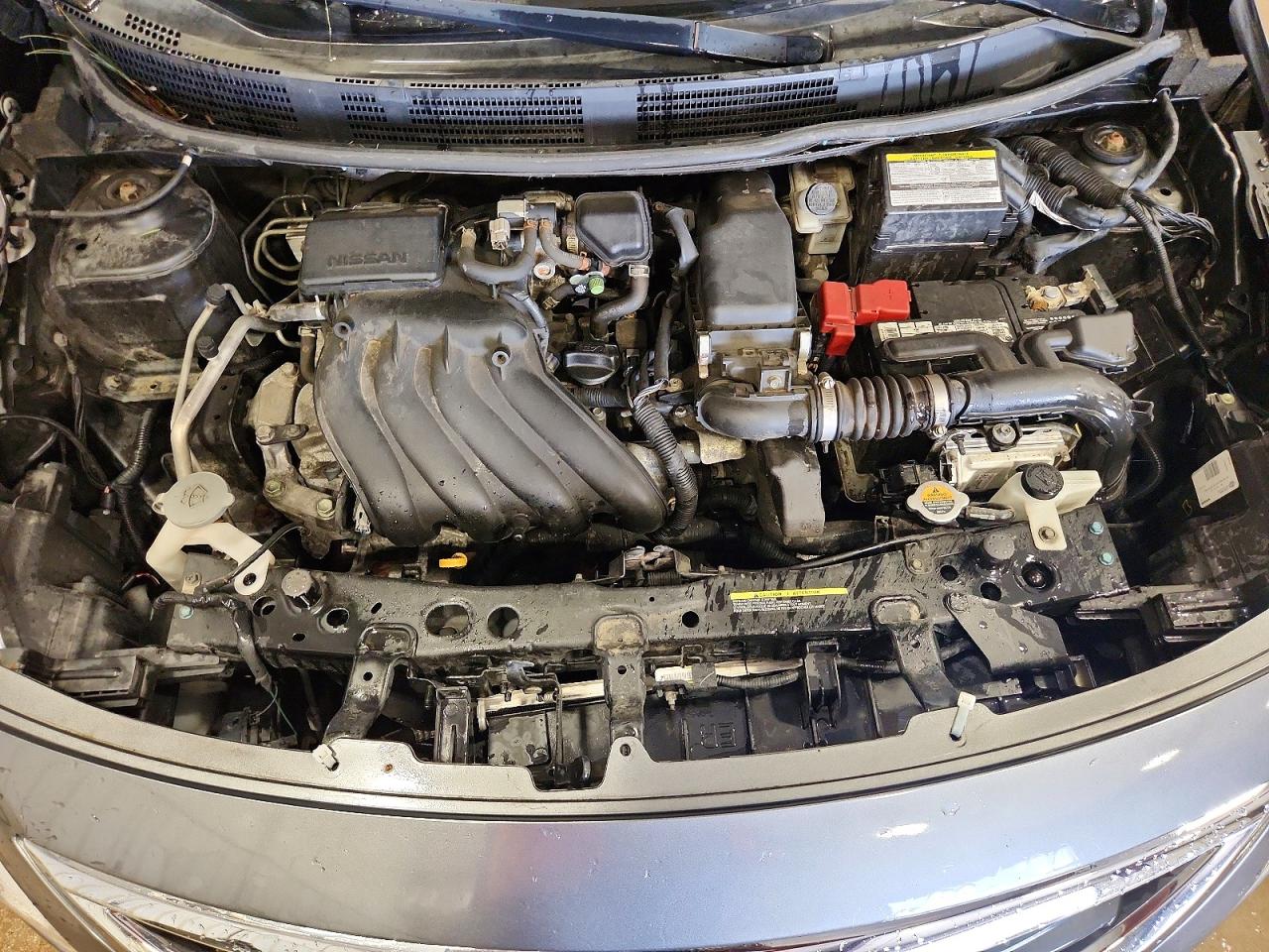 2019 NISSAN VERSA SV photo 21