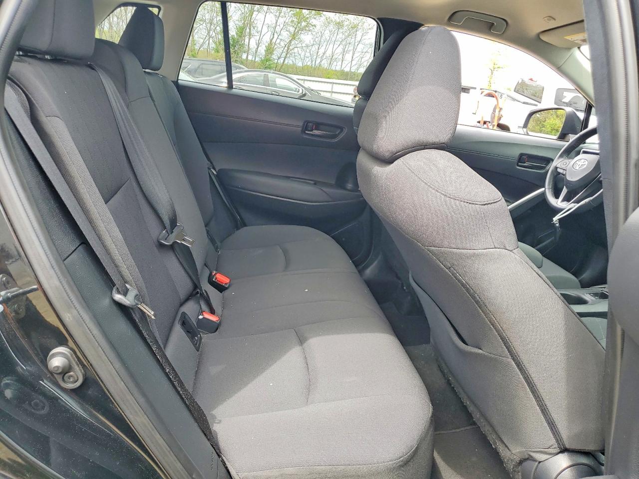 2024 TOYOTA COROLLA CROSS LE photo 21