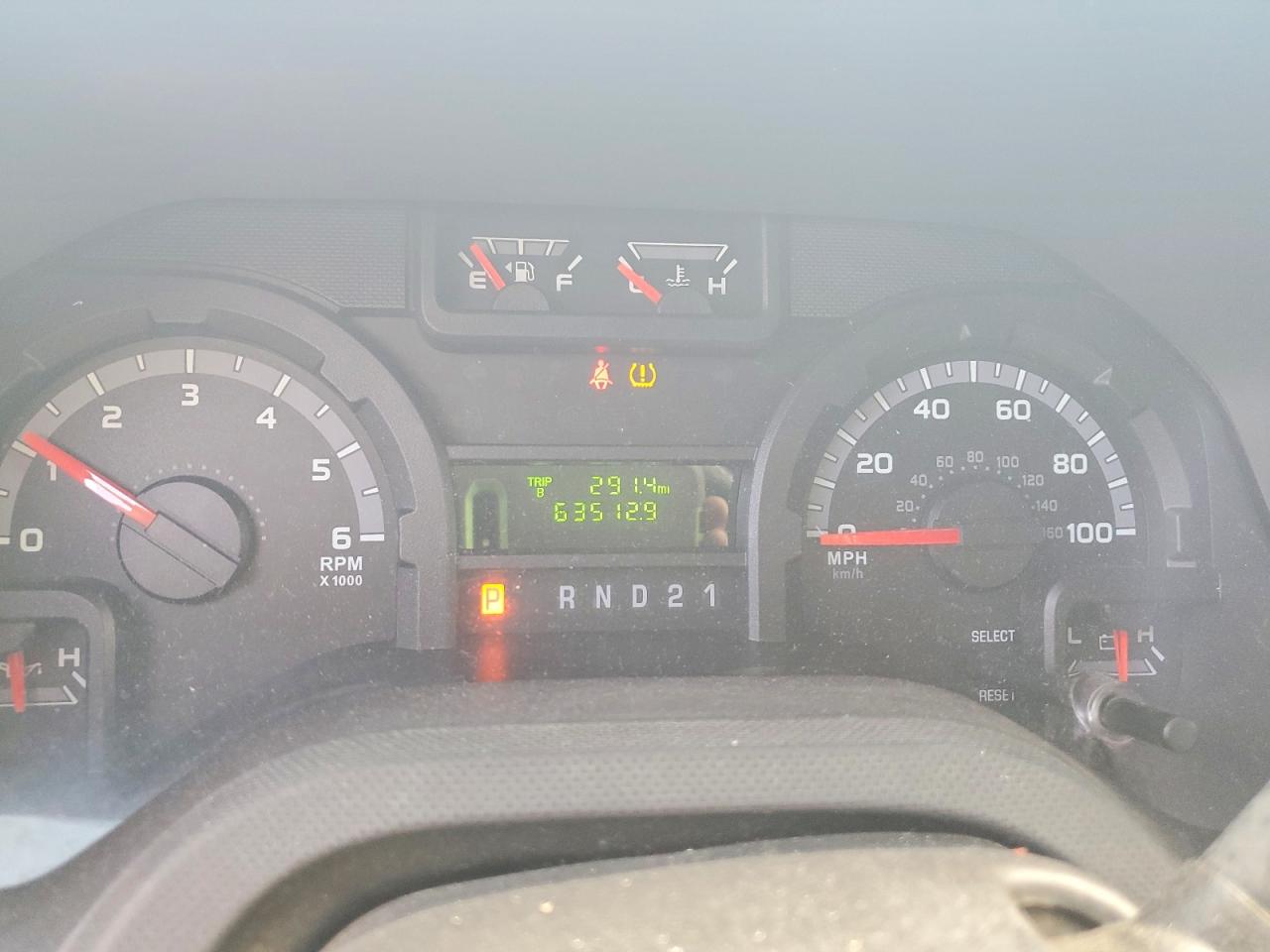 2011 FORD ECONOLINE E150 VAN photo 17