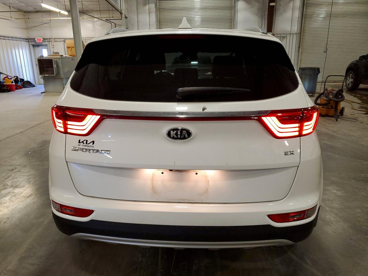 2019 KIA SPORTAGE EX photo 6