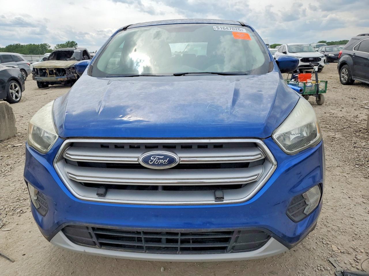 2017 FORD ESCAPE SE photo 13