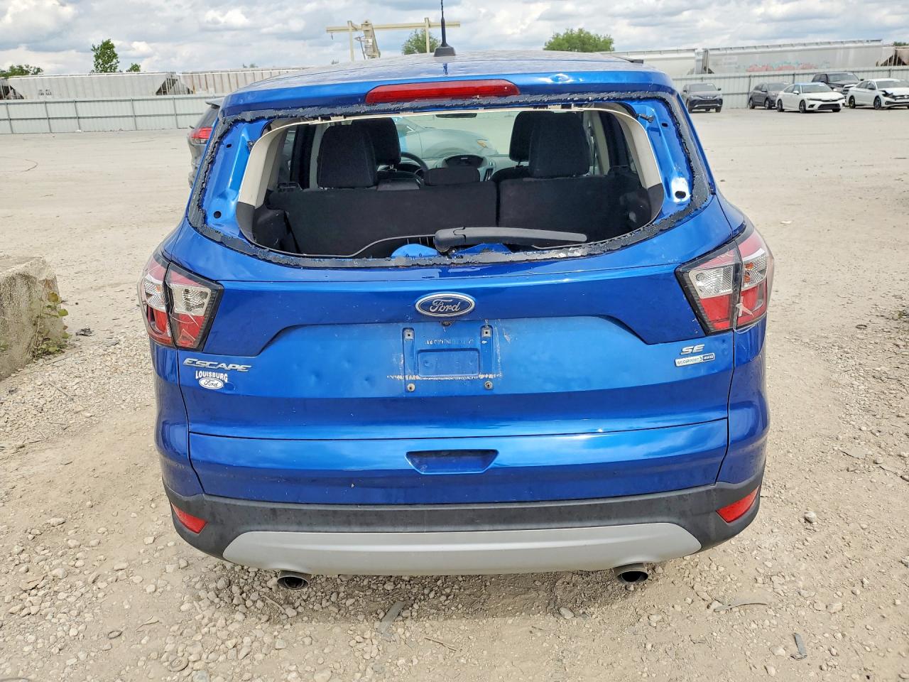 2017 FORD ESCAPE SE photo 16