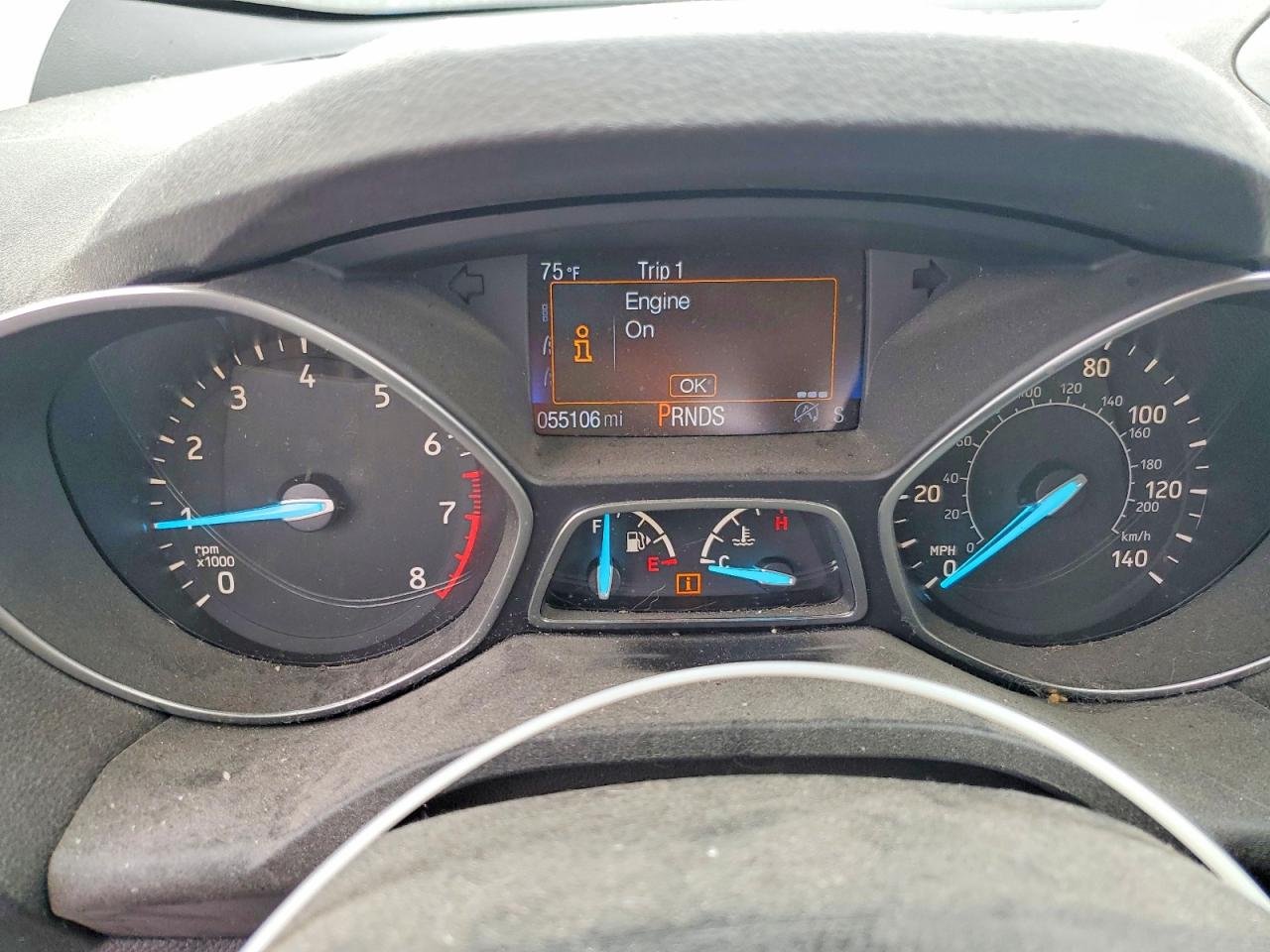 2017 FORD ESCAPE SE photo 25