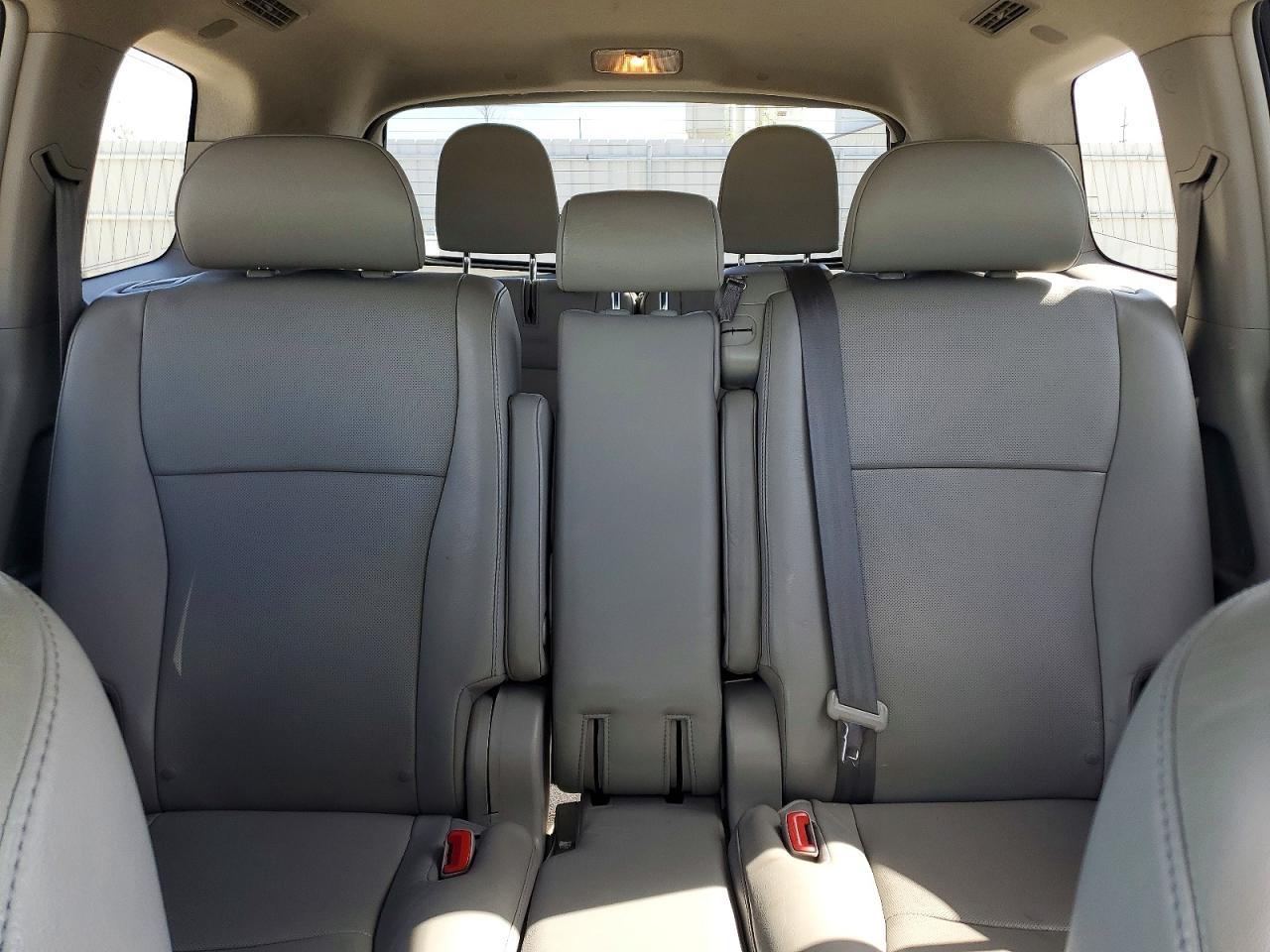 2012 TOYOTA HIGHLANDER LIMITED photo 19