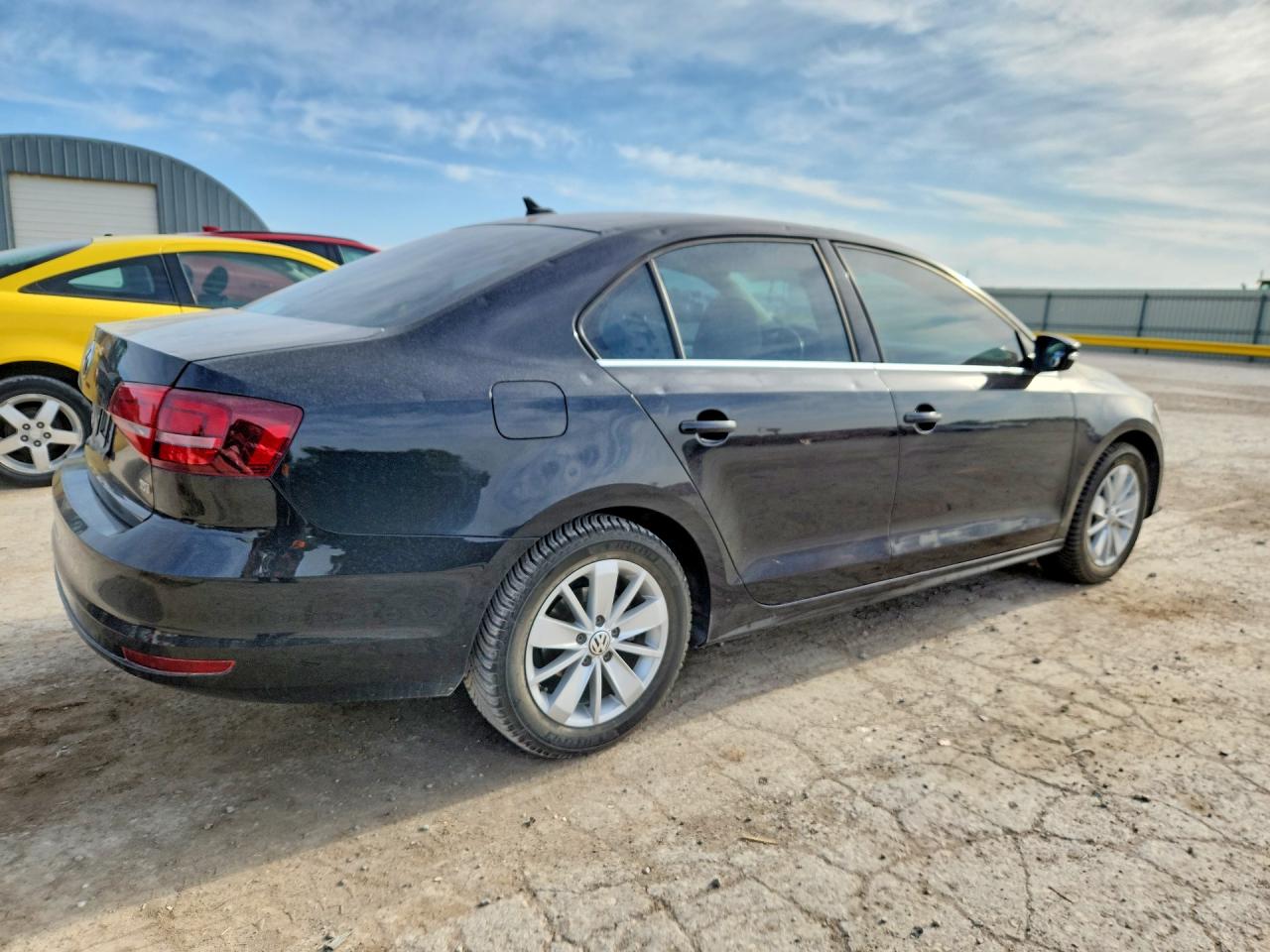 2016 VOLKSWAGEN JETTA SE photo 5