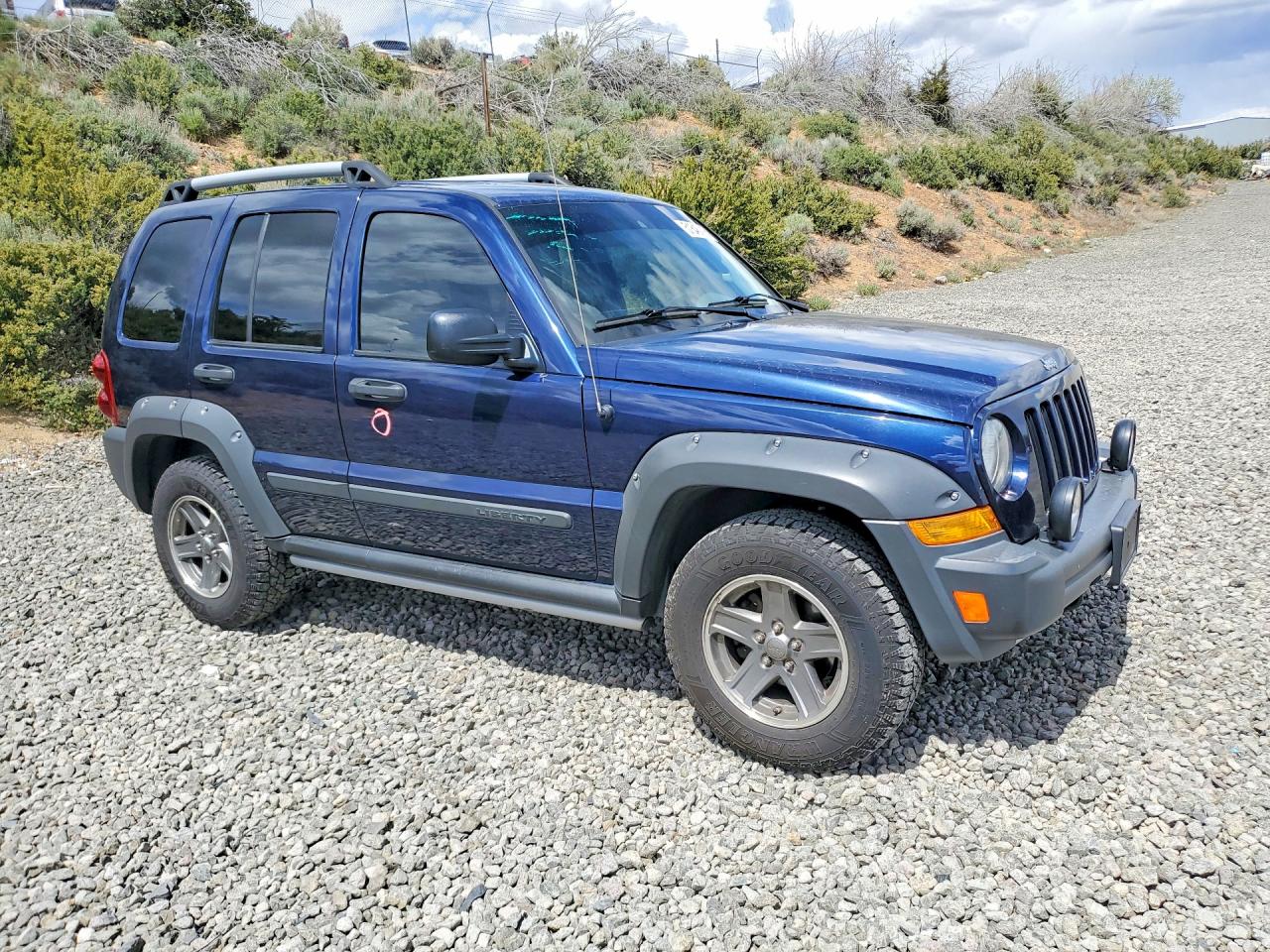 2005 JEEP LIBERTY RENEGADE photo 10