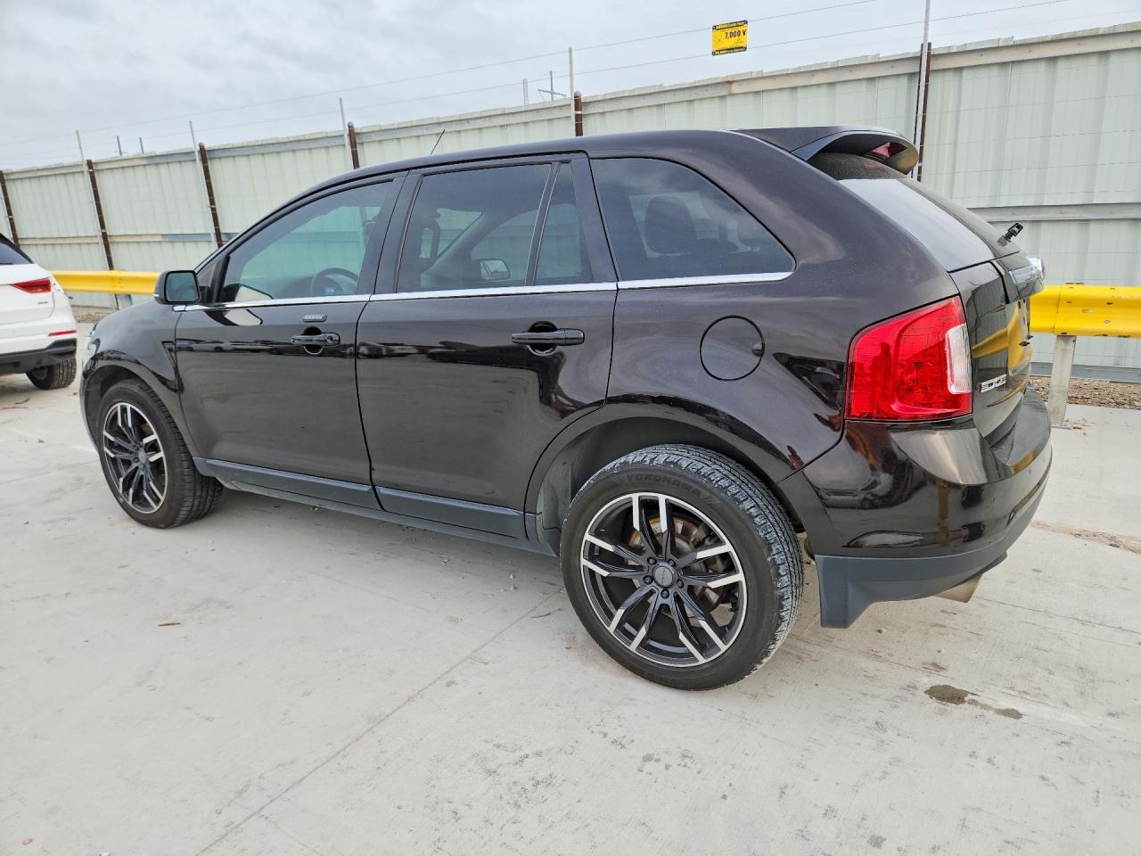 2013 FORD EDGE LIMITED photo 3