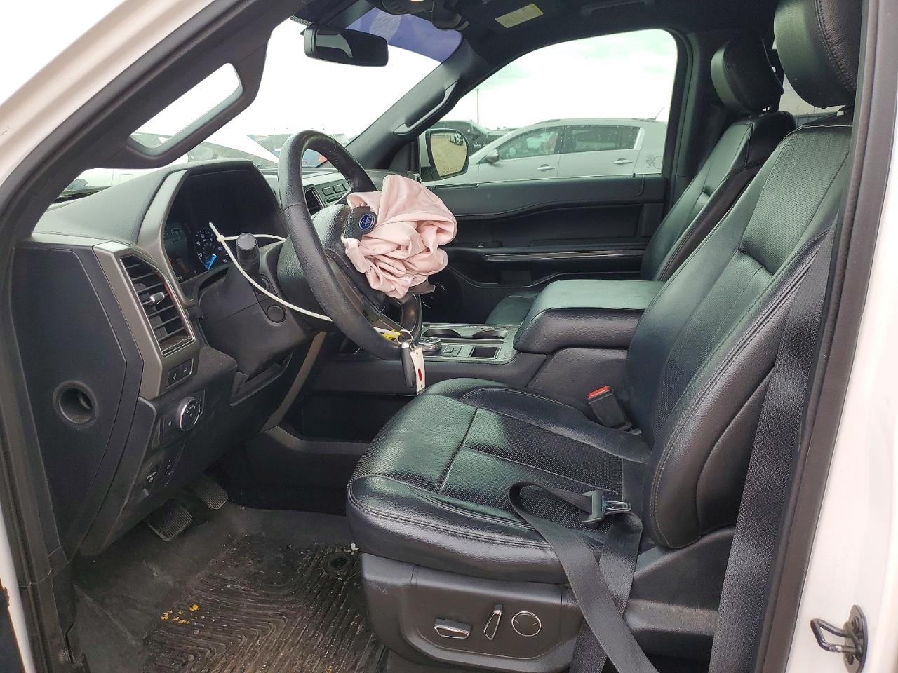 2018 FORD EXPEDITION XLT photo 7