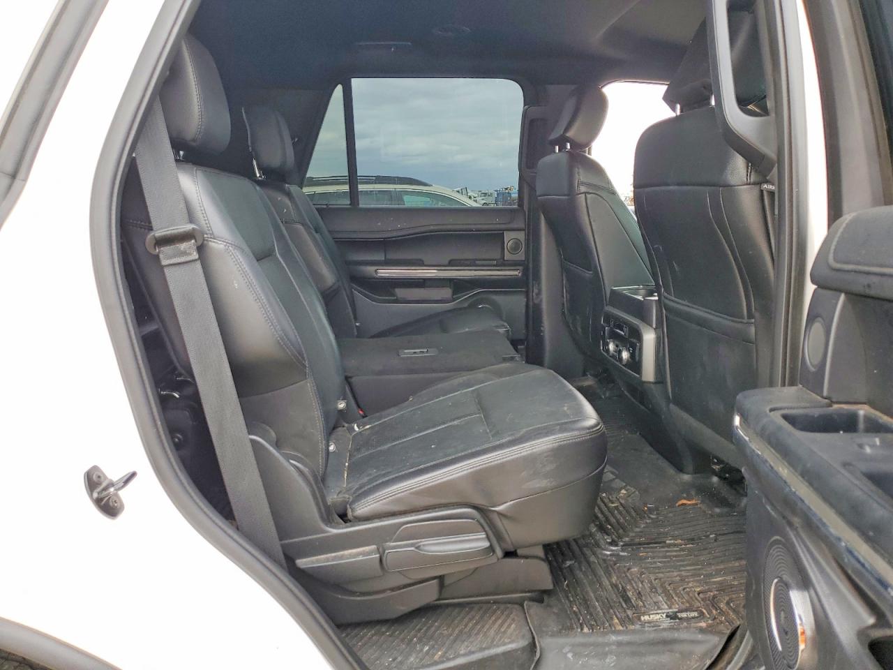 2018 FORD EXPEDITION XLT photo 11
