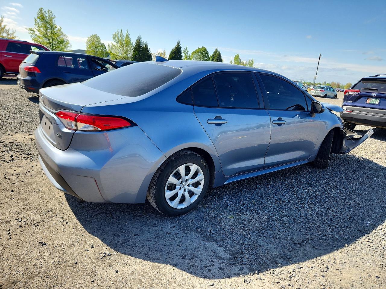 2022 TOYOTA COROLLA LE photo 5