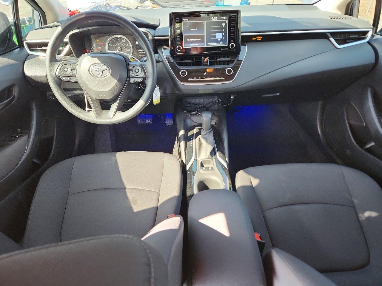 2022 TOYOTA COROLLA LE photo 15
