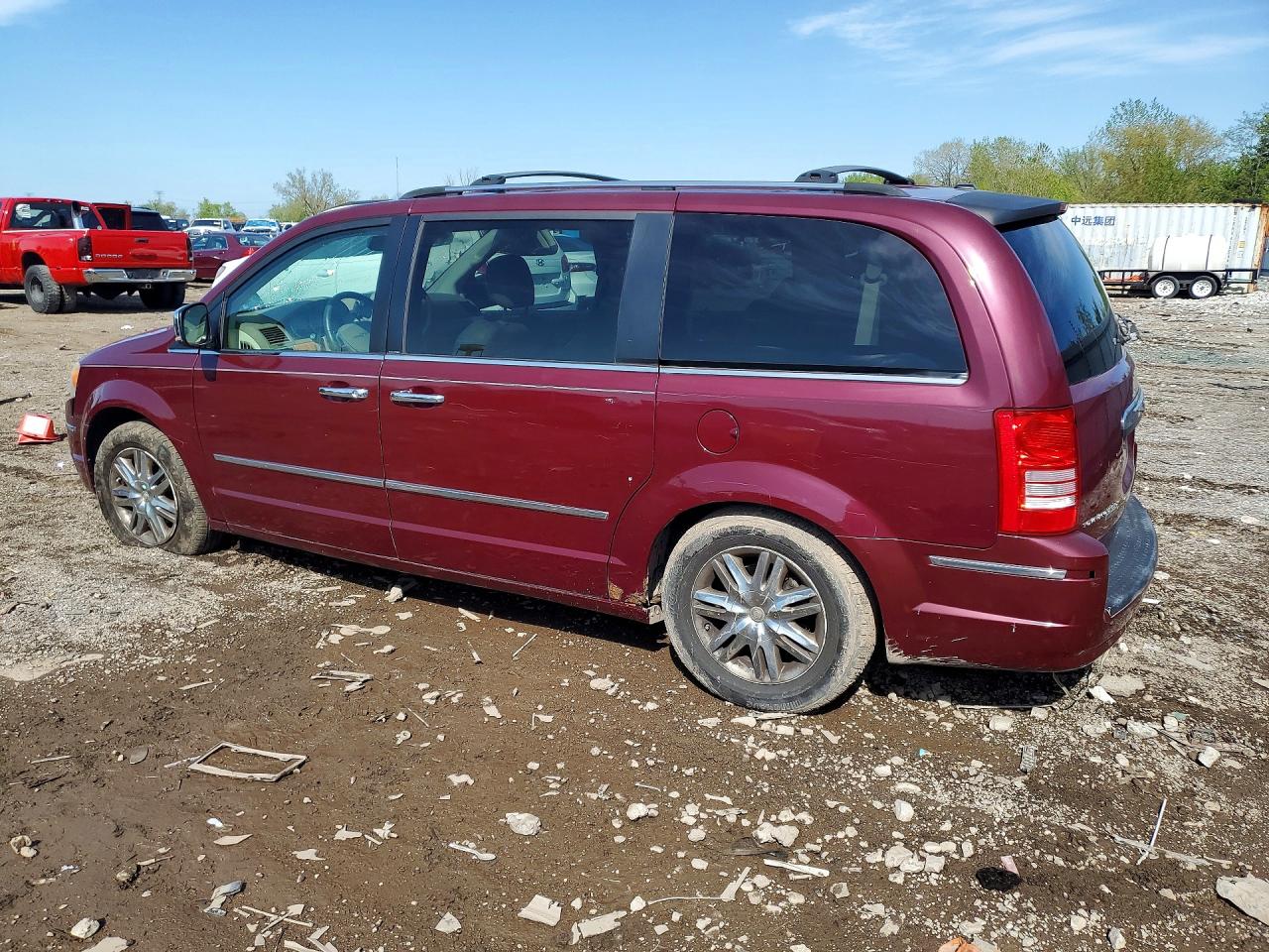 2008 CHRYSLER TOWN & COUNTRY LIMITED photo 2