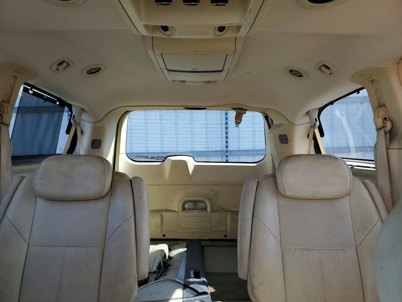 2008 CHRYSLER TOWN & COUNTRY LIMITED photo 10