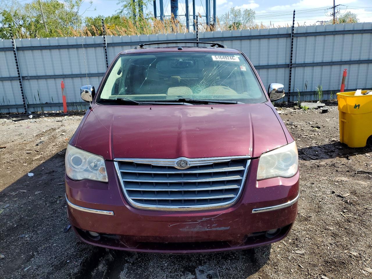 2008 CHRYSLER TOWN & COUNTRY LIMITED photo 5