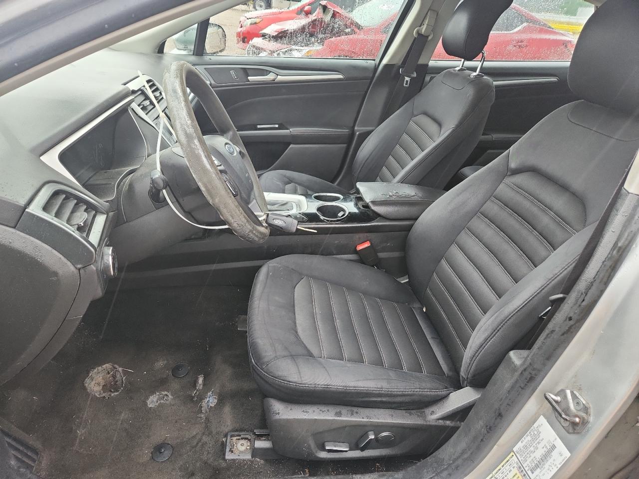 2013 FORD FUSION SE photo 13