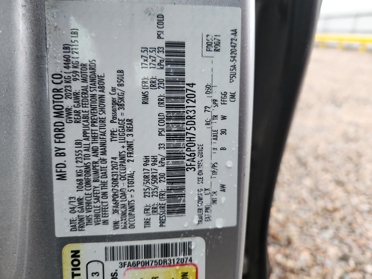 2013 FORD FUSION SE photo 23