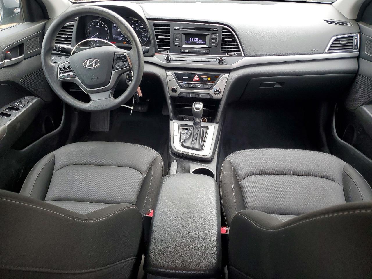 2018 HYUNDAI ELANTRA SE photo 8