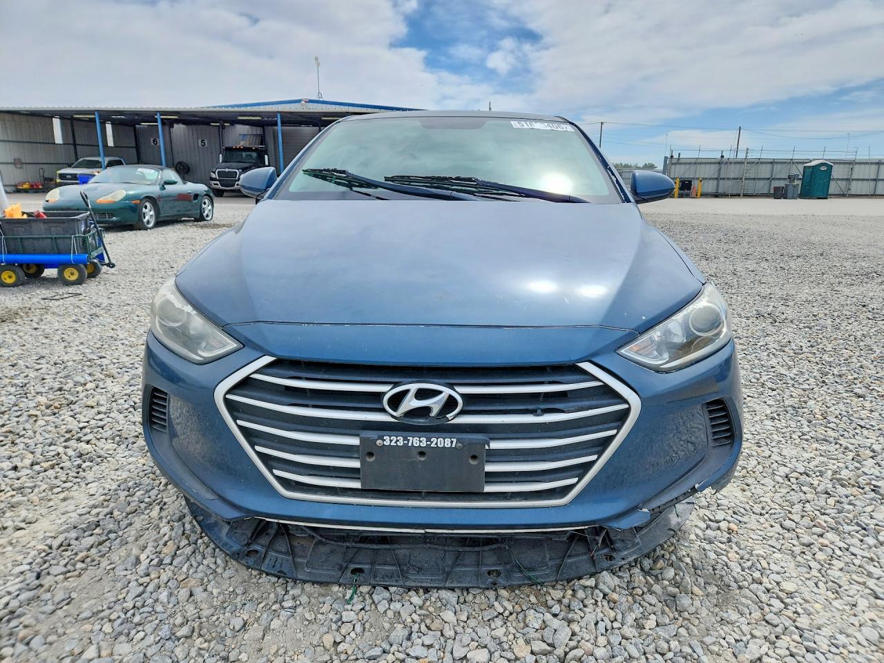 2017 HYUNDAI ELANTRA SE photo 5