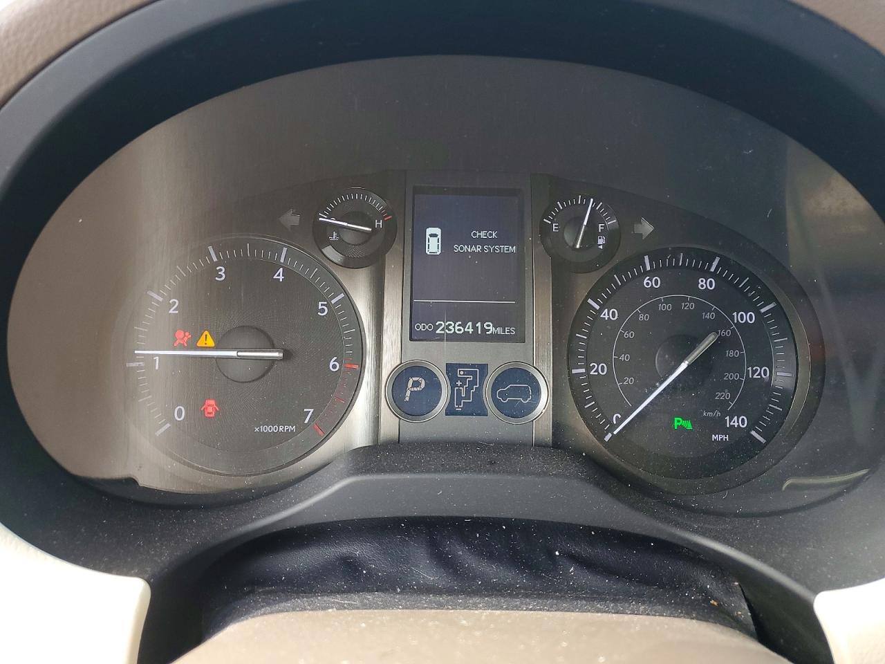 2010 LEXUS GX 460 photo 17