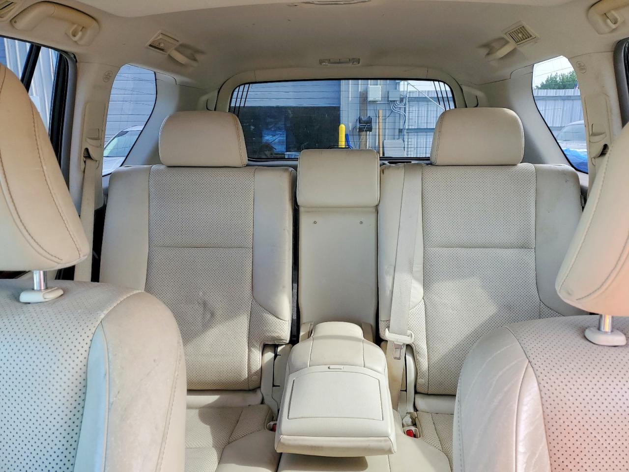 2010 LEXUS GX 460 photo 19